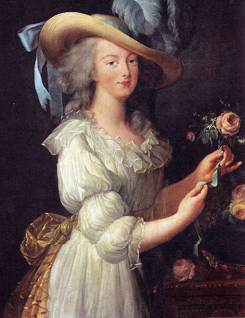 Marie Antoinette in Mousseline-Kleid